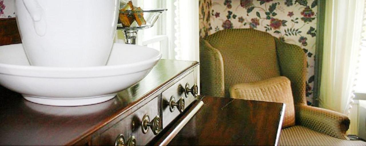 The Inn At Stony Creek Уорик Экстерьер фото